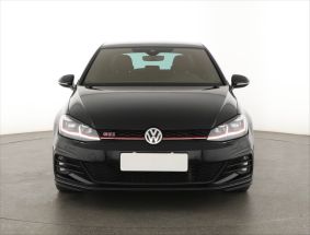 Volkswagen Golf - 2018