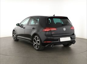 Volkswagen Golf - 2018