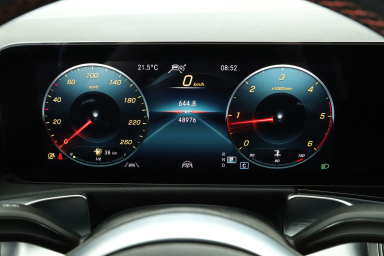 Mercedes-Benz GLB - 2021