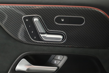 Mercedes-Benz GLB - 2021