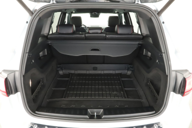 Mercedes-Benz GLB - 2021