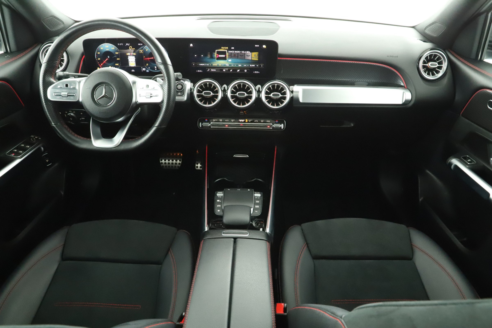 Mercedes-Benz GLB - 2021