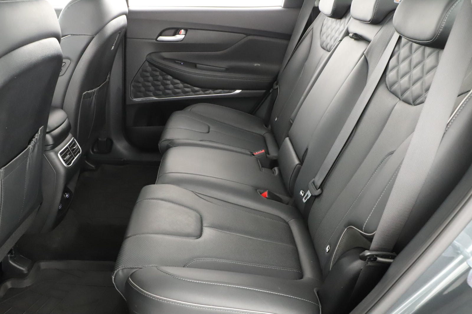 Hyundai Santa Fe - 2023