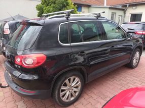 Volkswagen Tiguan - 2009