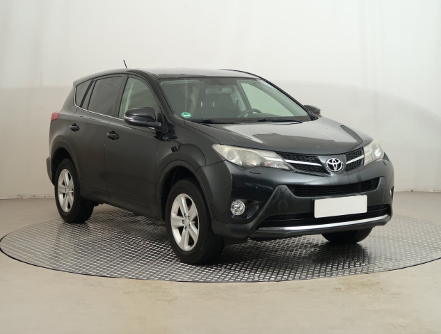 Toyota RAV4 2014