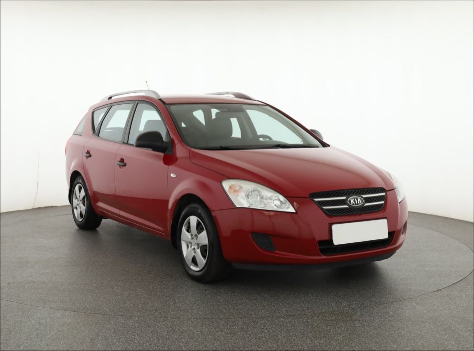 Kia Ceed - 2009
