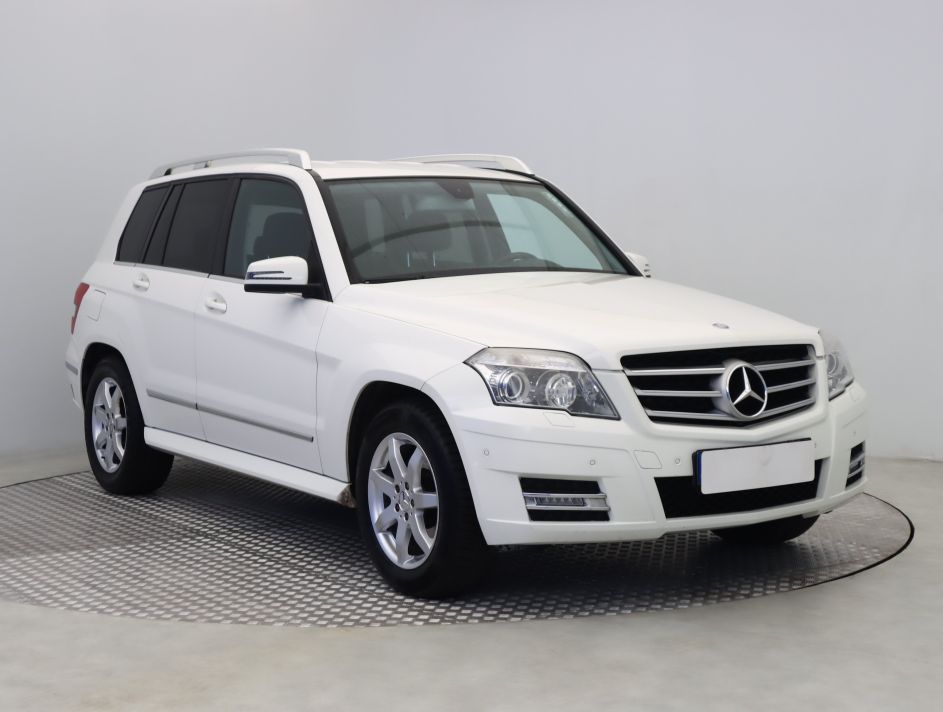 Mercedes-Benz GLK - 2010