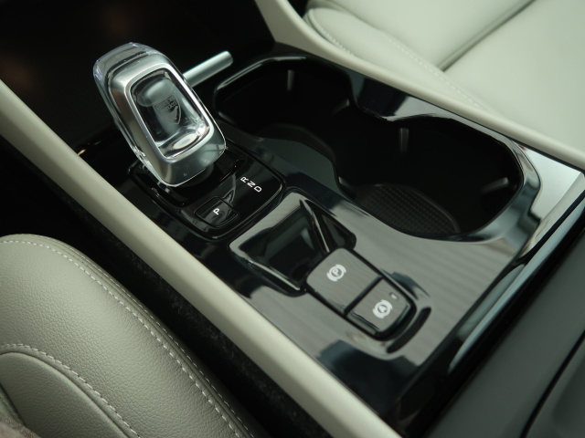 Volvo XC40 2021