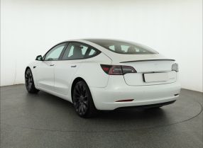 Tesla Model 3 - 2021