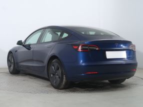 Tesla Model 3 - 2022