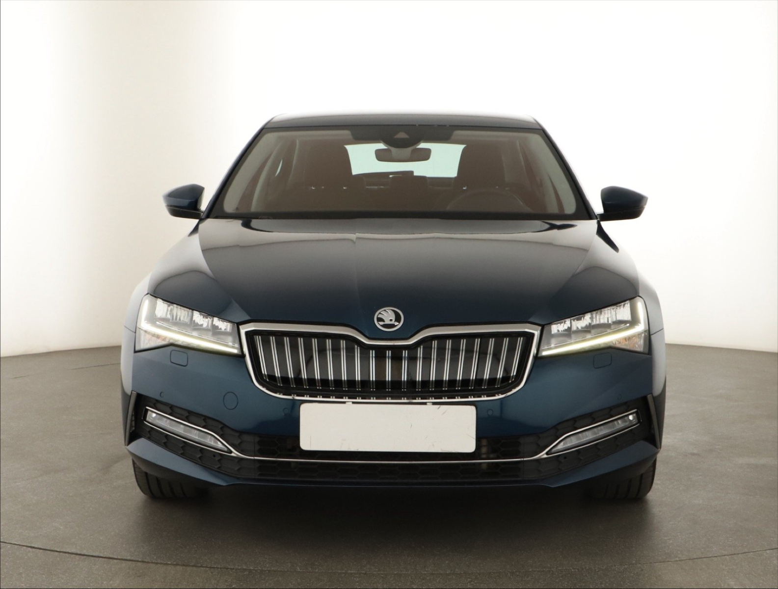 Škoda Superb - 2021