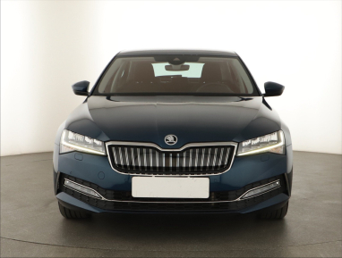 Škoda Superb - 2021