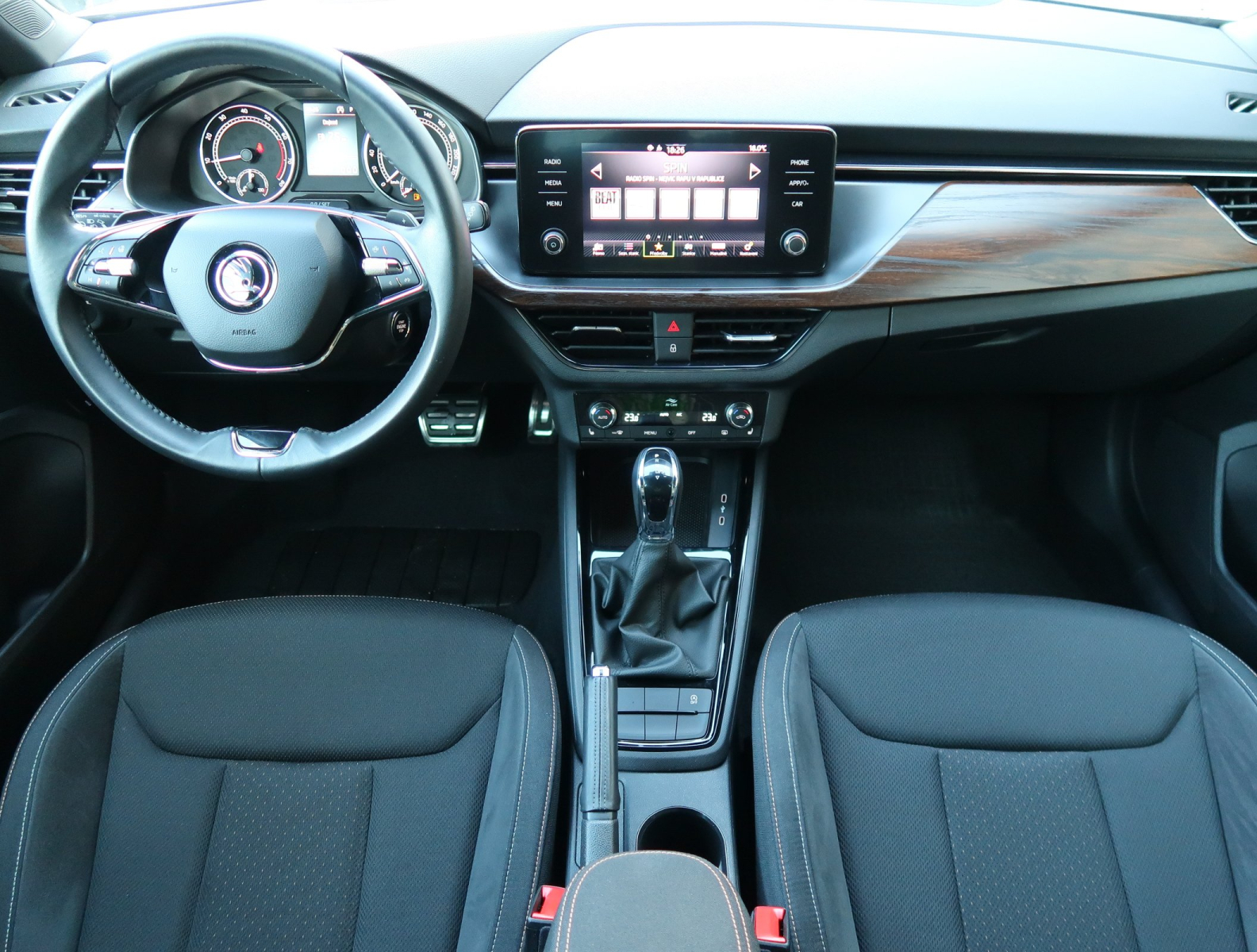 Škoda Kamiq - 2023