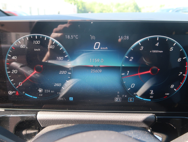 Mercedes-Benz GLA - 2022