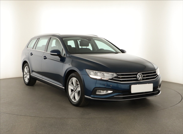 Volkswagen Passat 2021