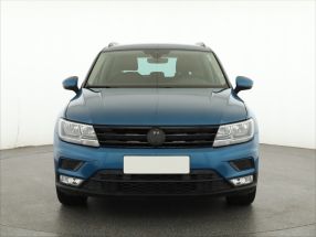 Volkswagen Tiguan - 2016