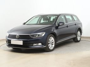 Volkswagen Passat - 2015