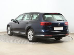 Volkswagen Passat - 2015