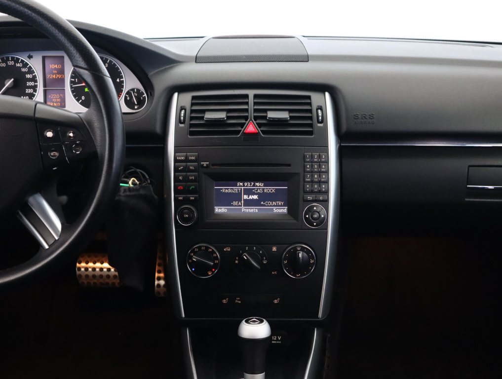 Mercedes-Benz B