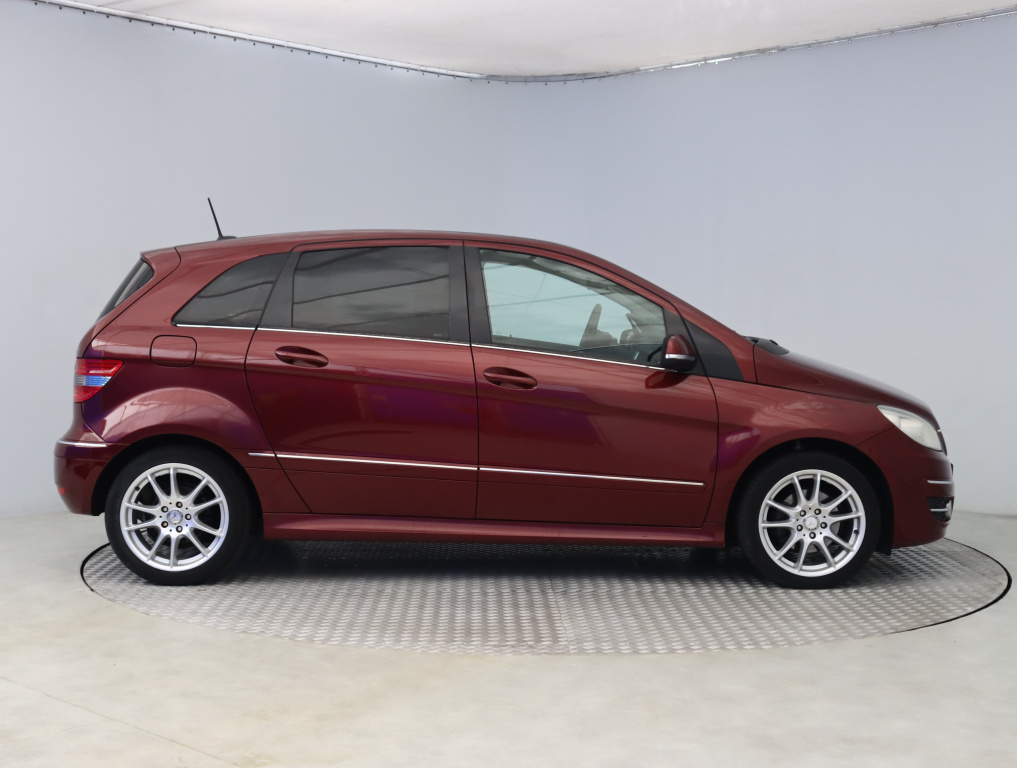 Mercedes-Benz B