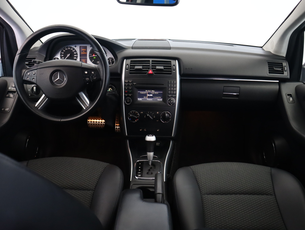 Mercedes-Benz B