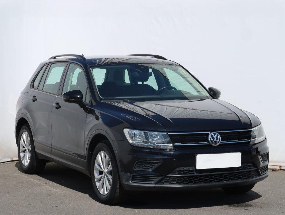 Volkswagen Tiguan - 2017