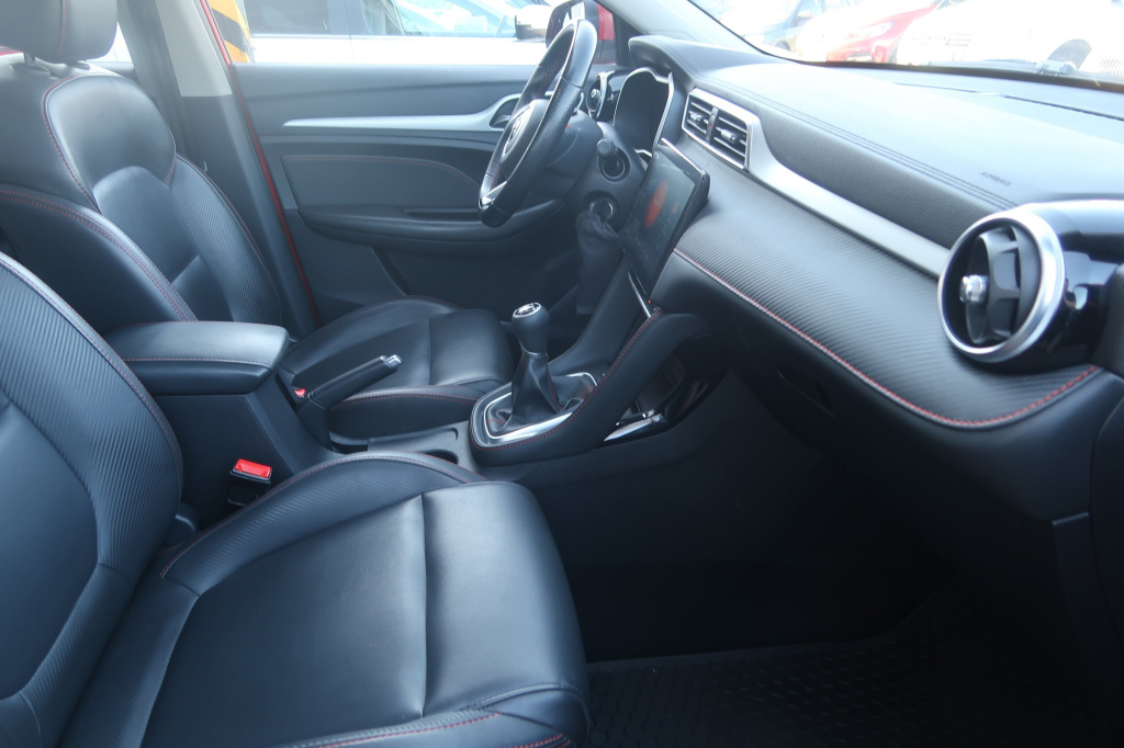 MG ZS SUV