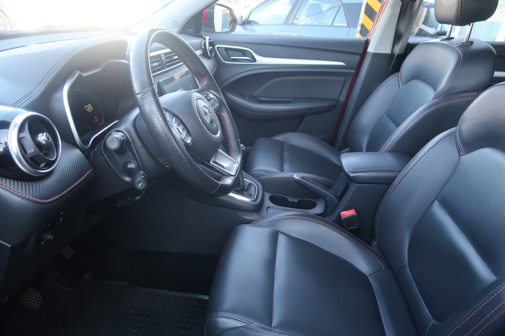 MG ZS SUV