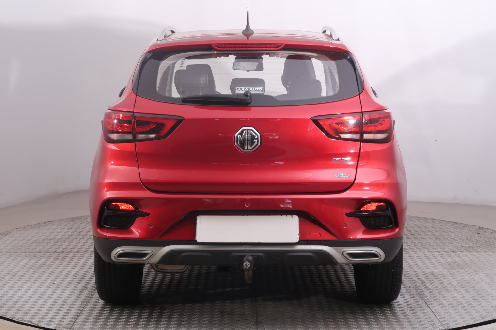 MG ZS SUV