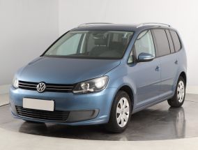 Volkswagen Touran - 2011