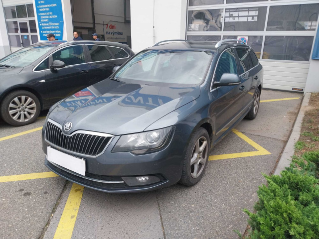 Škoda Superb 2014