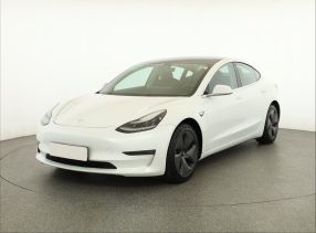 Tesla Model 3 - 2019