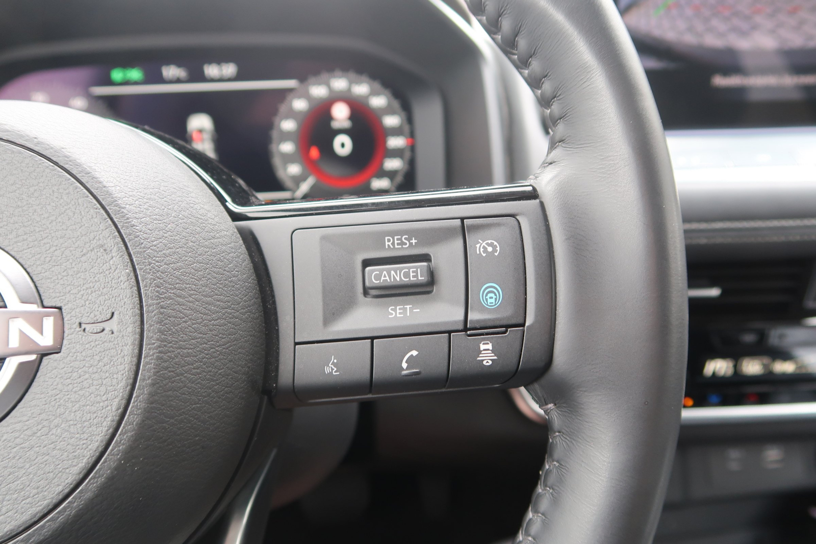 Nissan X-Trail - 2023