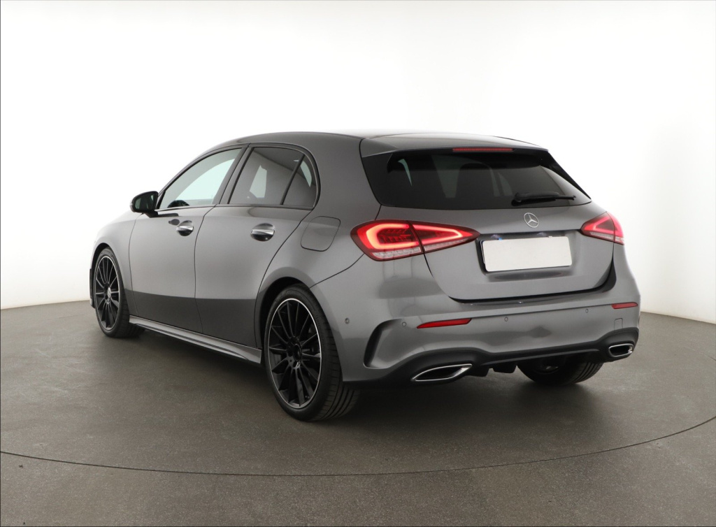 Mercedes-Benz A