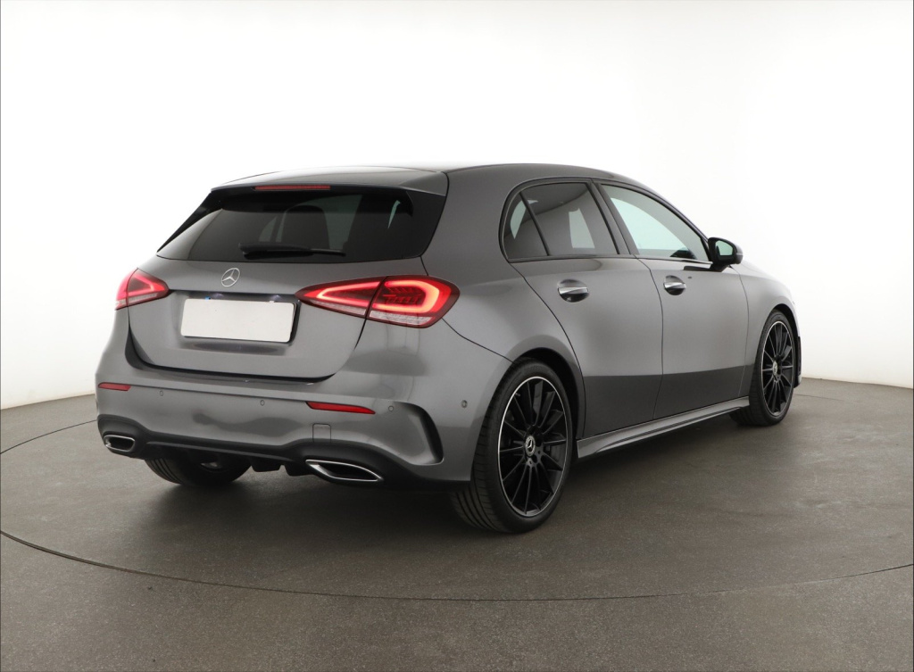 Mercedes-Benz A