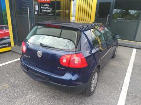 Volkswagen Golf - 2005