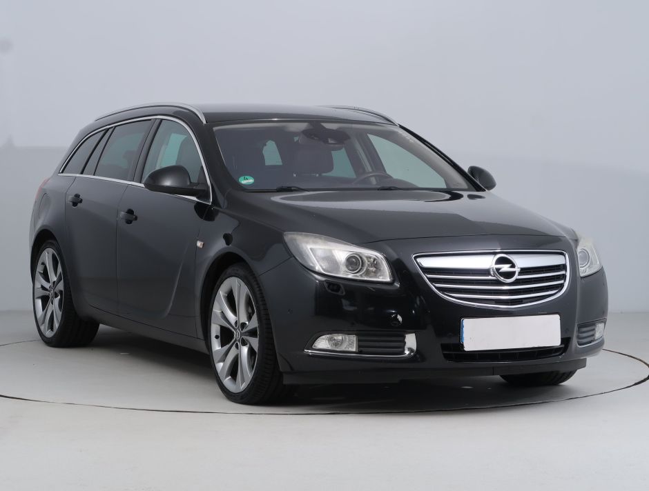 Opel Insignia - 2011