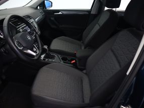 Volkswagen Tiguan - 2021