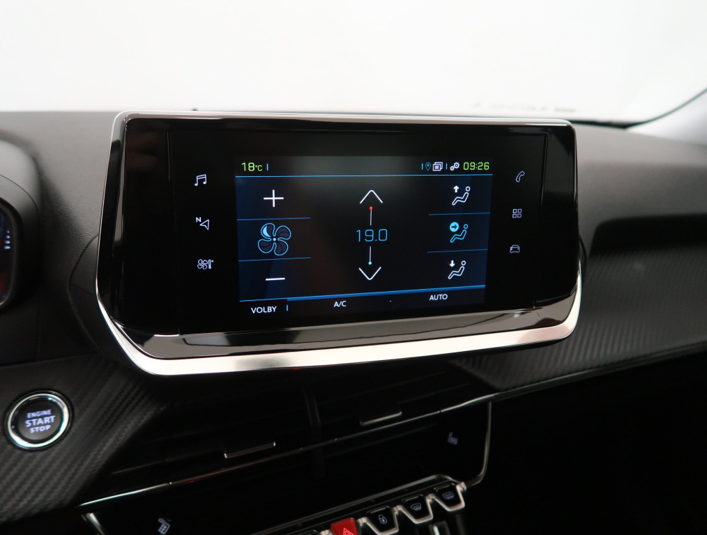 Peugeot e-2008