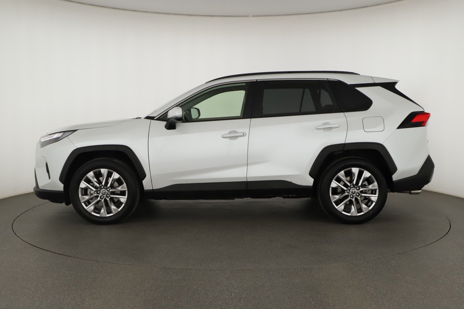 Toyota RAV 4 - 2024