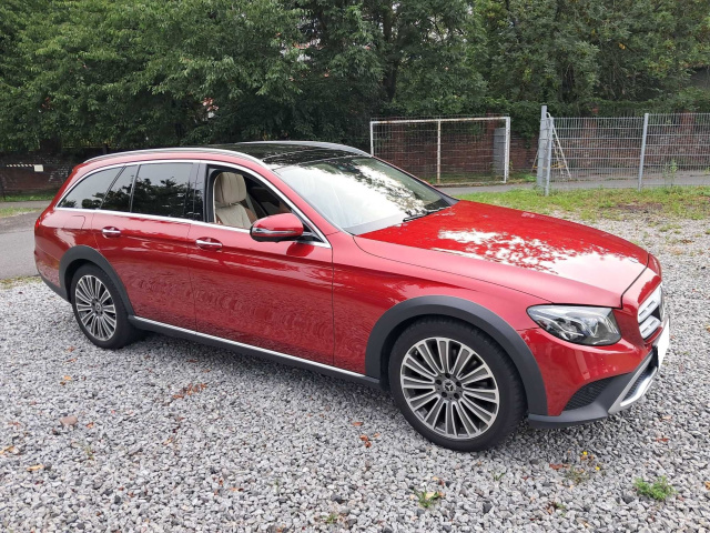 Mercedes-Benz E 2017