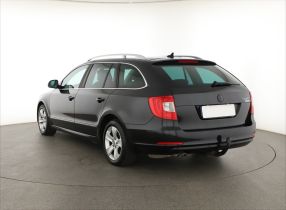 Skoda Superb - 2012