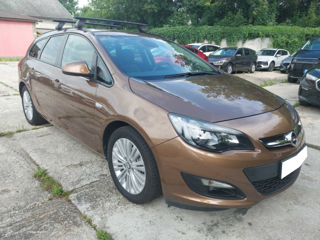 Opel Astra 2016