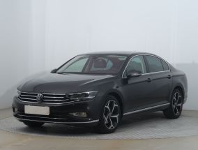 Volkswagen Passat - 2020