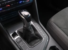 Volkswagen Tiguan - 2022