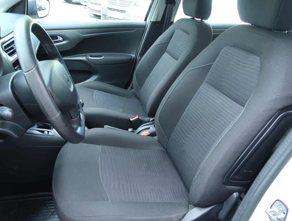 Peugeot 301