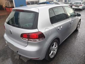 Volkswagen Golf - 2010