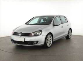 Volkswagen Golf - 2010