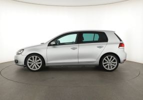 Volkswagen Golf - 2010