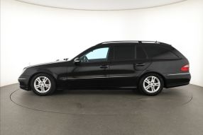 Mercedes-Benz E - 2007